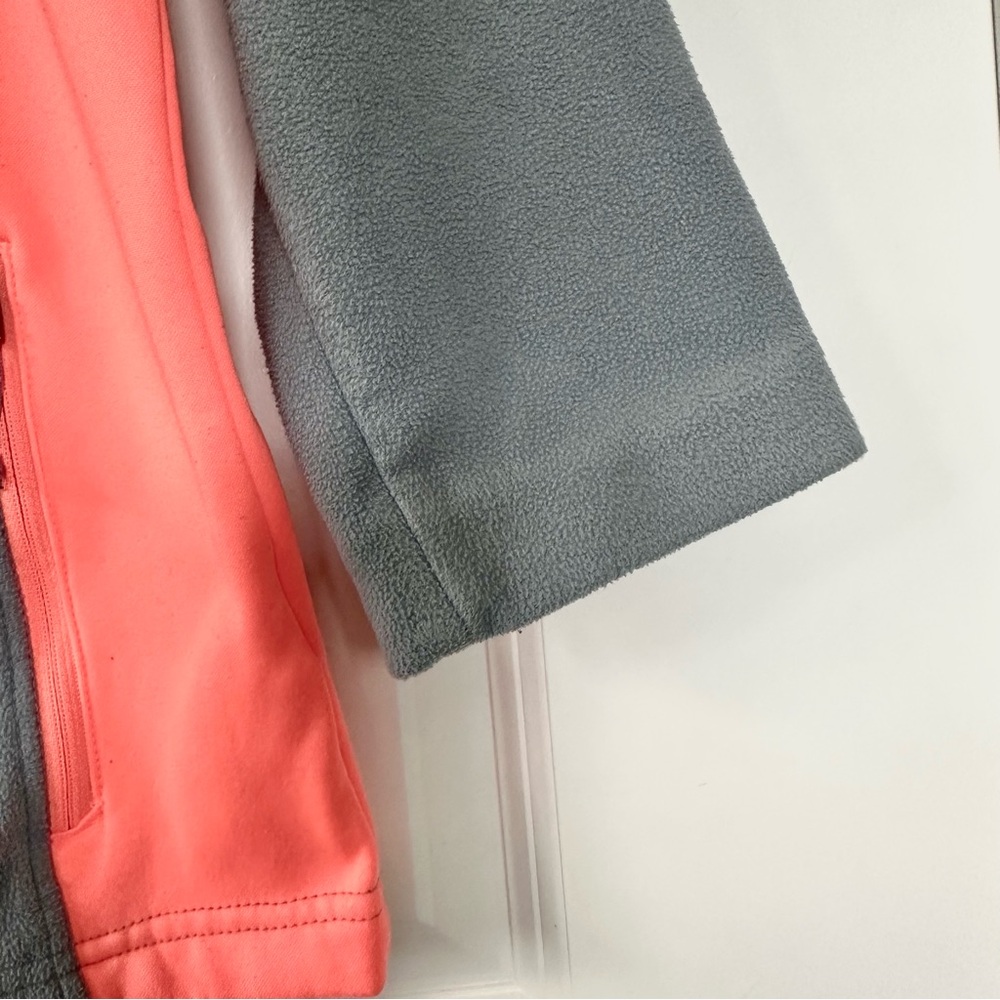 Columbia Hooded Zip Up Fleece Jacket - Picture 6 of 11